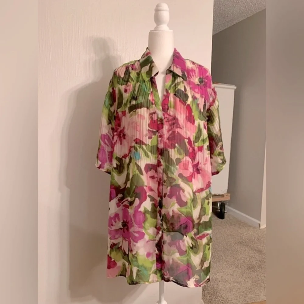 East 5th Pink and Green Floral Top - Picture 1 of 5